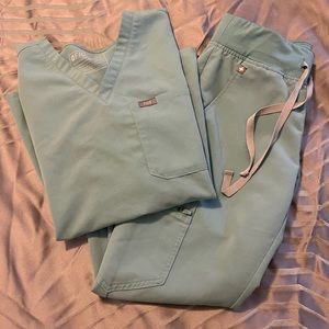 FIGS Scrub Set in Light Blue